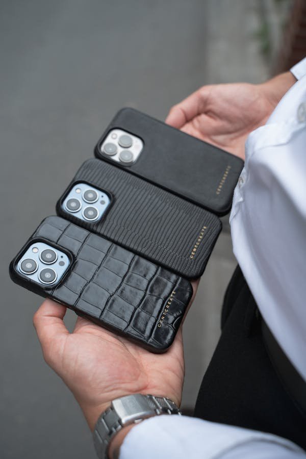 Coque iphone 15 pro : protection stylée et expédition rapide